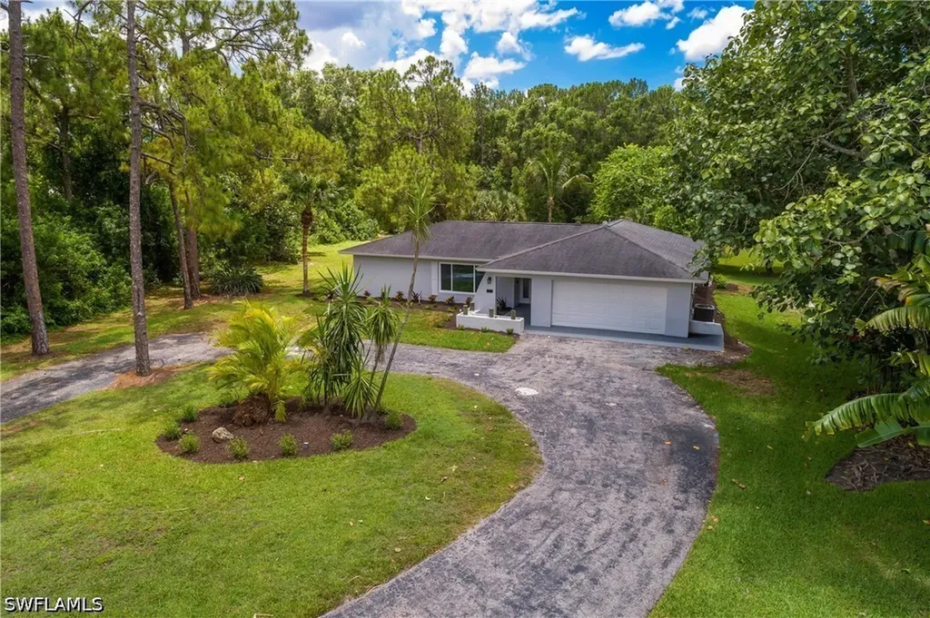 6350 Painted Leaf Lane Naples FL 34116