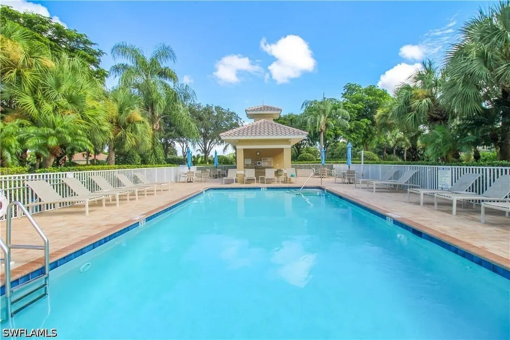 3820 Sawgrass Way Naples FL 34112