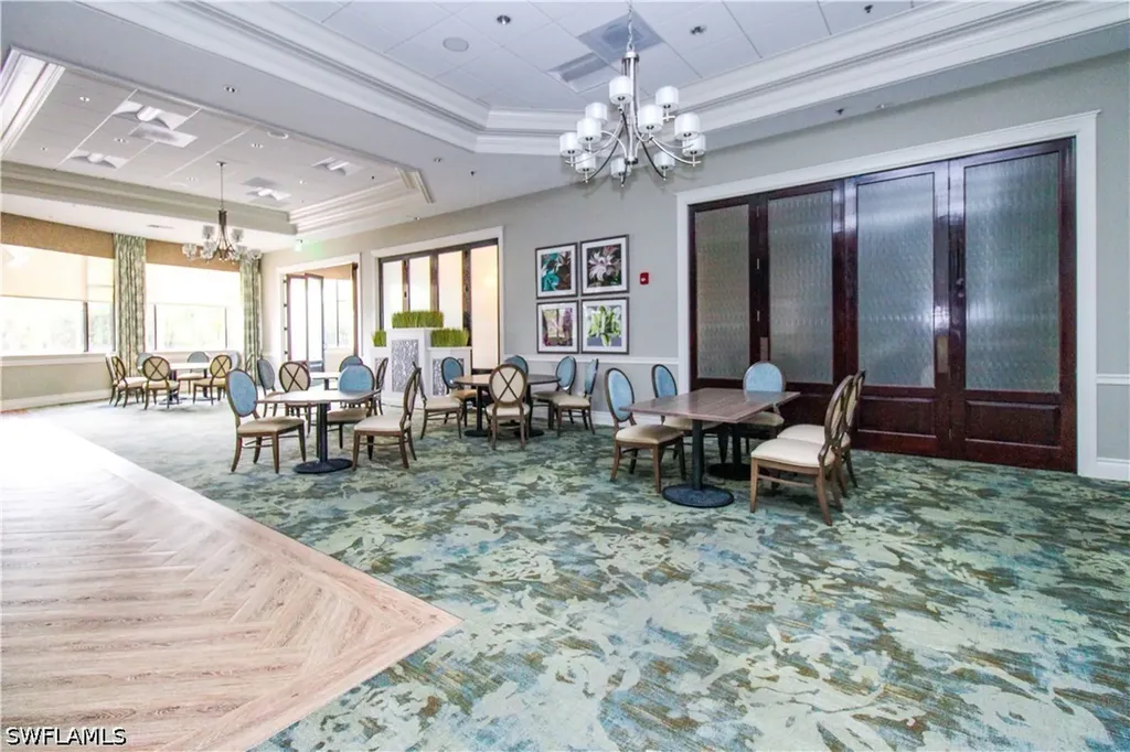 3820 Sawgrass Way Naples FL 34112