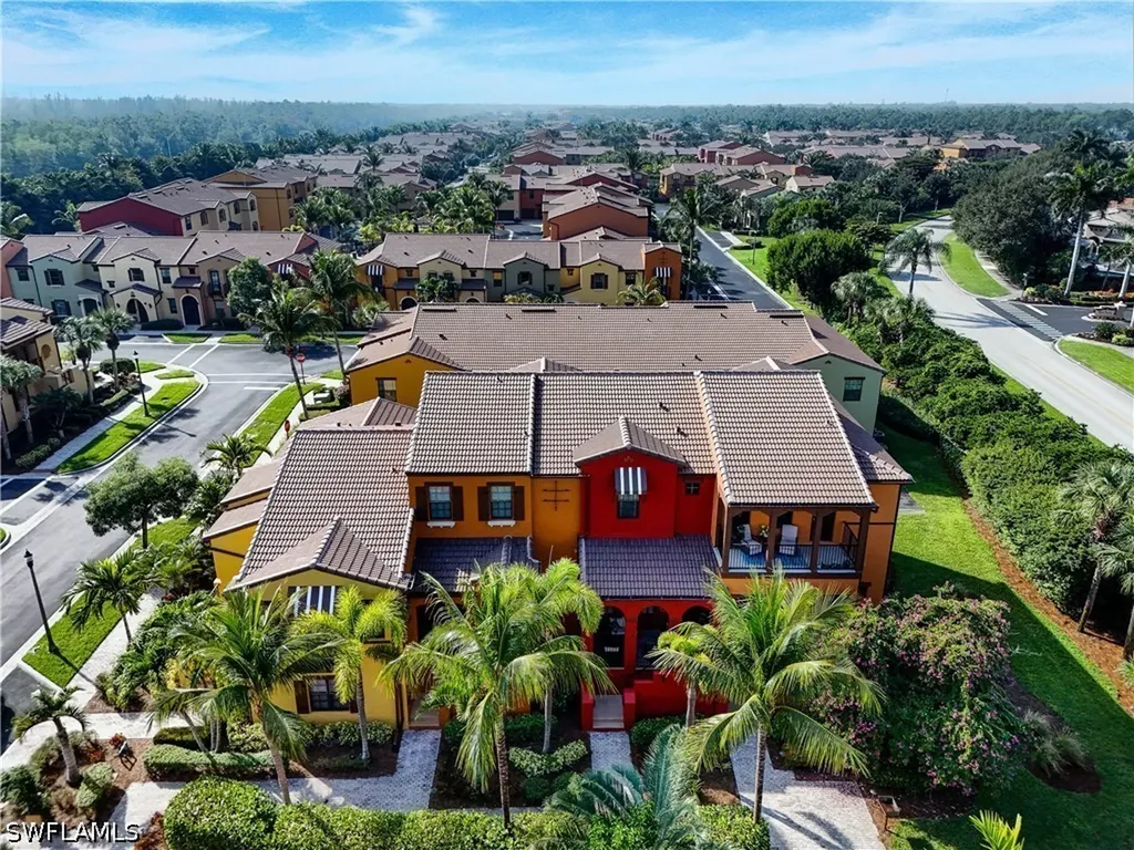 9041 Alturas Street Naples FL 34113