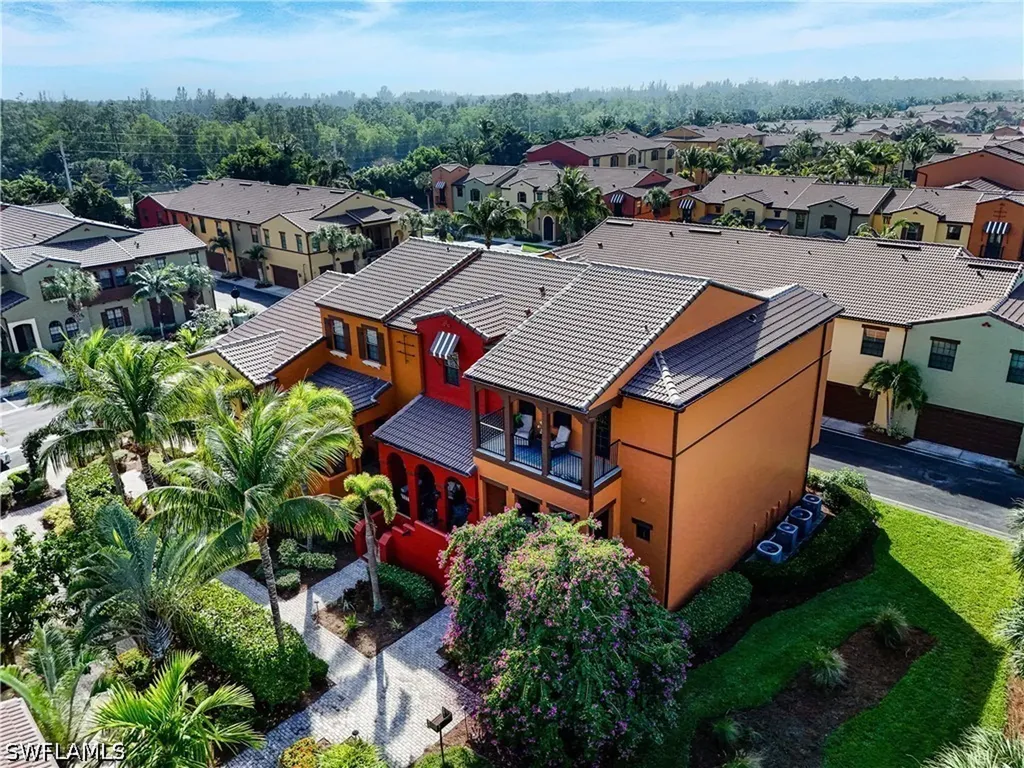 9041 Alturas Street Naples FL 34113