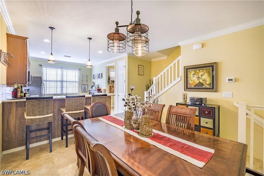 9041 Alturas Street Naples FL 34113