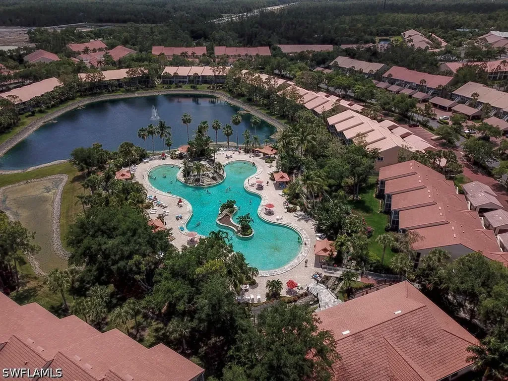 2462 Hidden Lake Drive Naples FL 34112