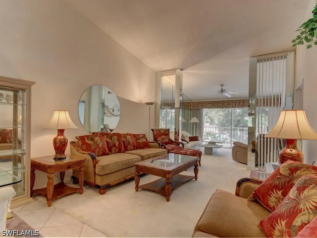 2462 Hidden Lake Drive Naples FL 34112