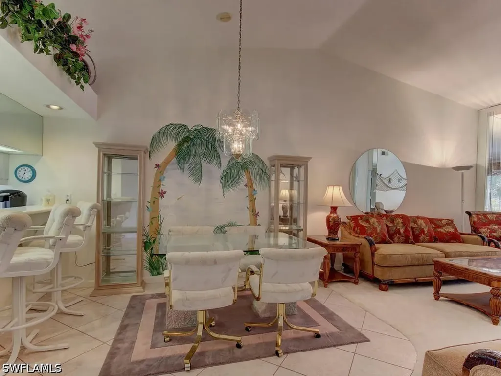 2462 Hidden Lake Drive Naples FL 34112
