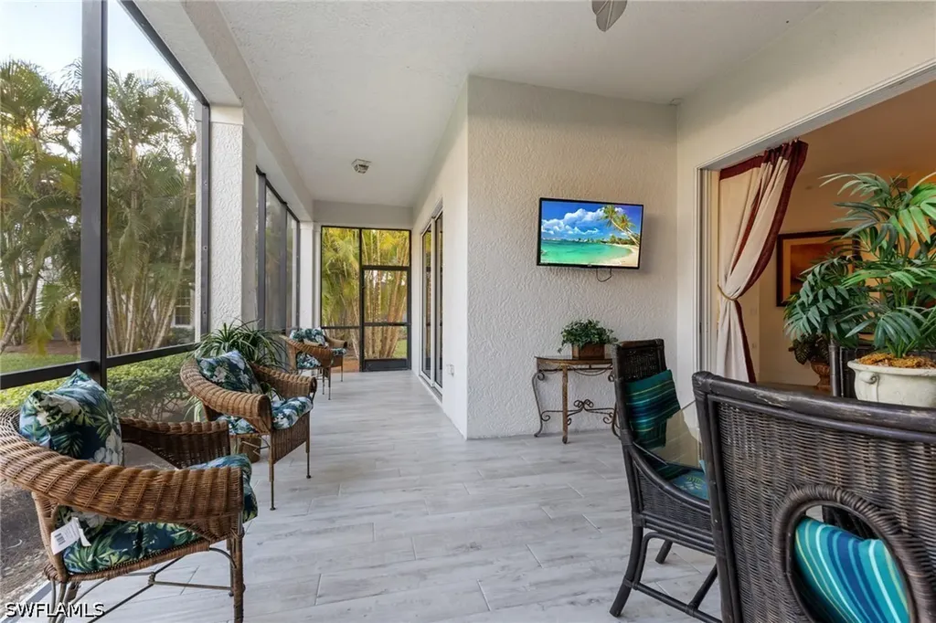 9079 Cascada Way Naples FL 34114