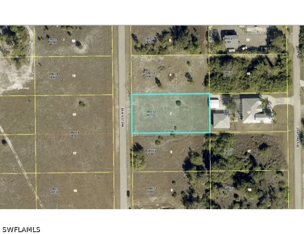 1810 Wells Avenue Lehigh Acres FL 33972