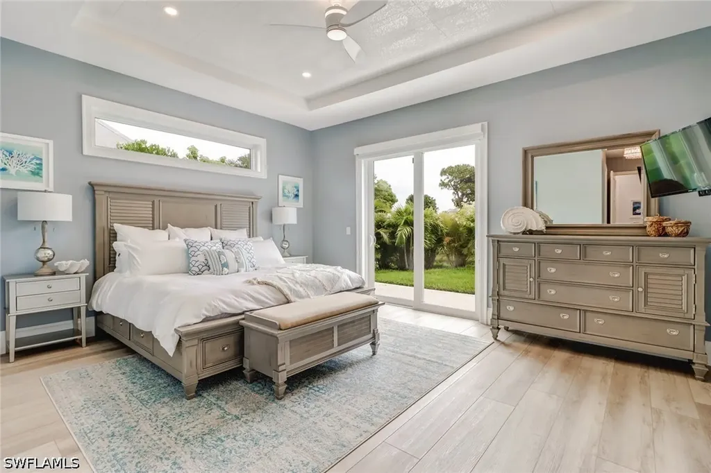 5130 Alpha Court Naples FL 34105