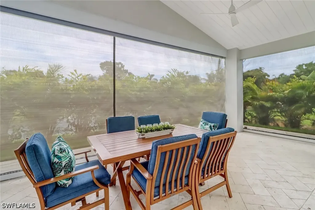 5130 Alpha Court Naples FL 34105