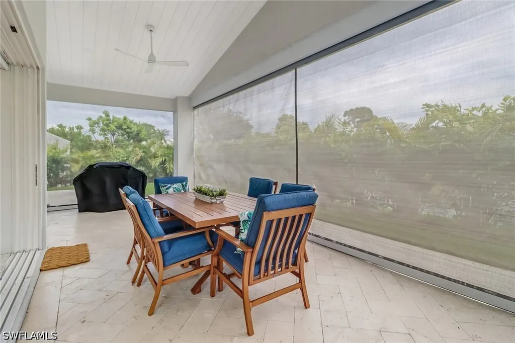 5130 Alpha Court Naples FL 34105