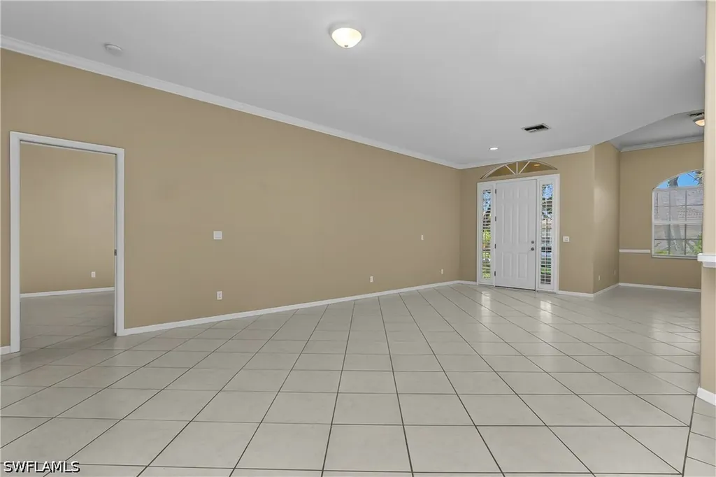 11082 Lakeland Circle Fort Myers FL 33913