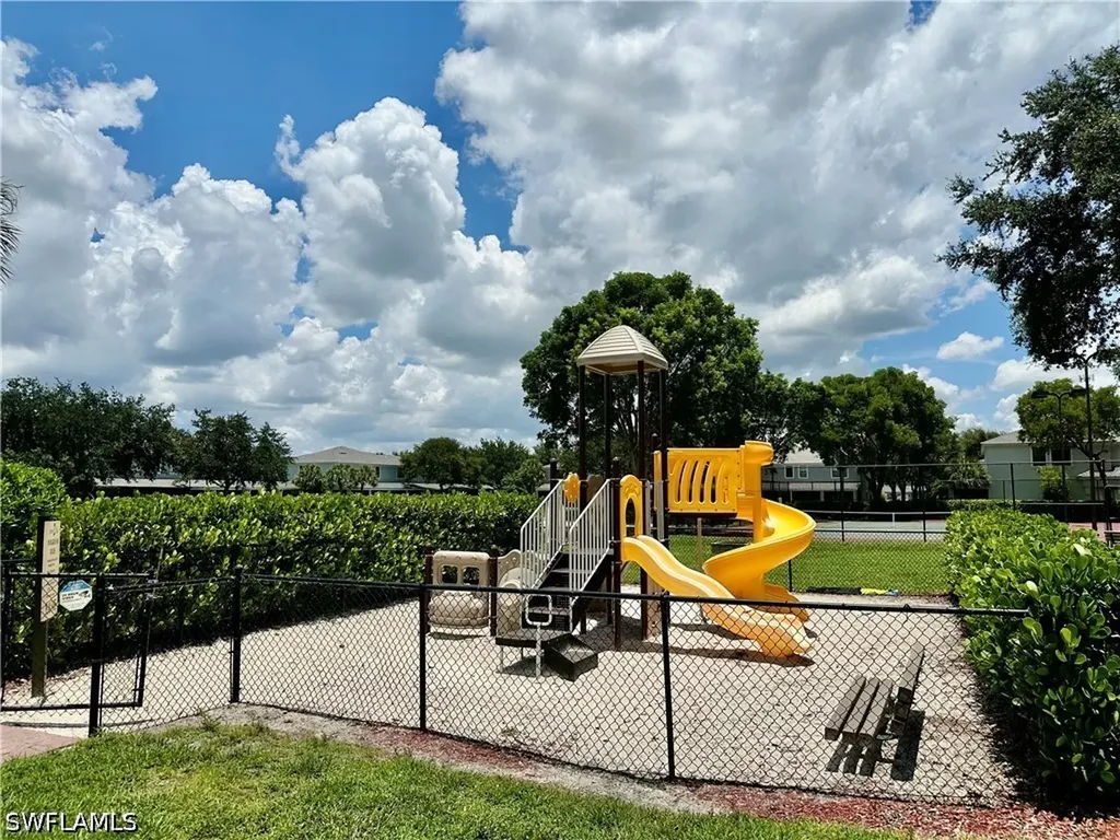 15031 Summit Place Circle Naples FL 34119