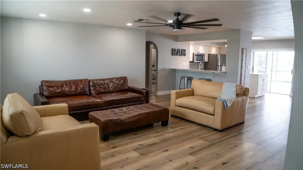 2090 Via Venice Punta Gorda FL 33950