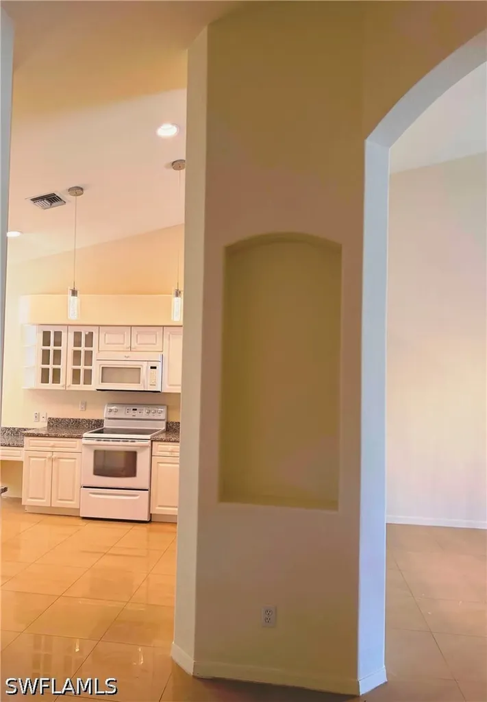 8216 Ibis Cove Circle Naples FL 34119