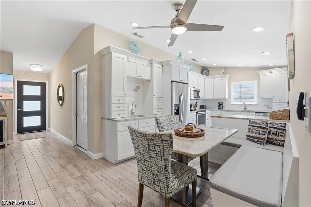 764 94th Avenue N Naples FL 34108