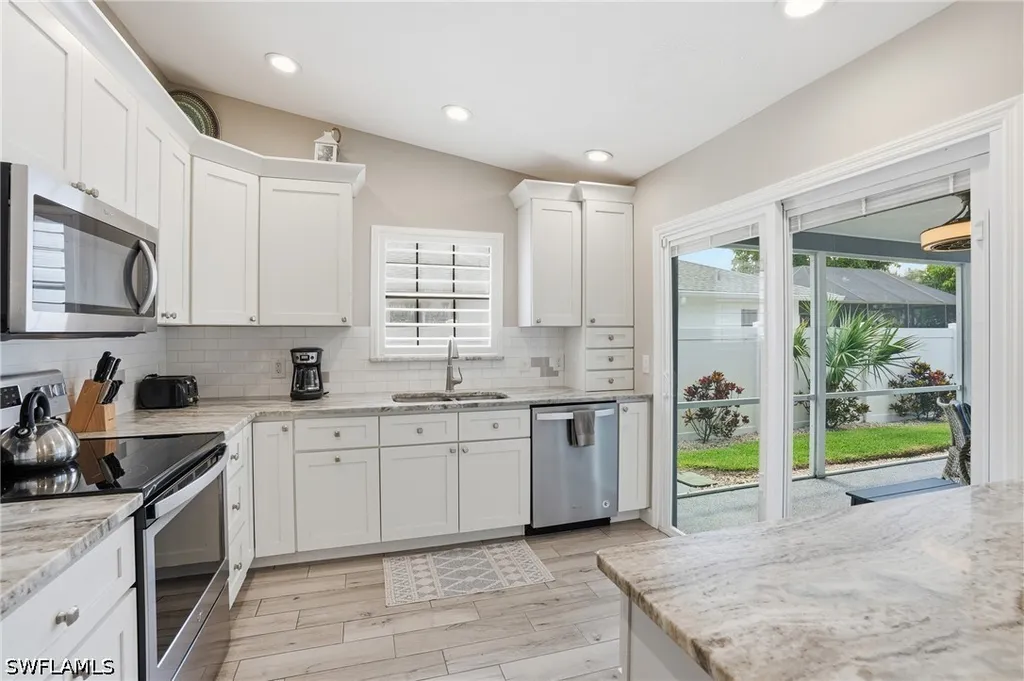 764 94th Avenue N Naples FL 34108