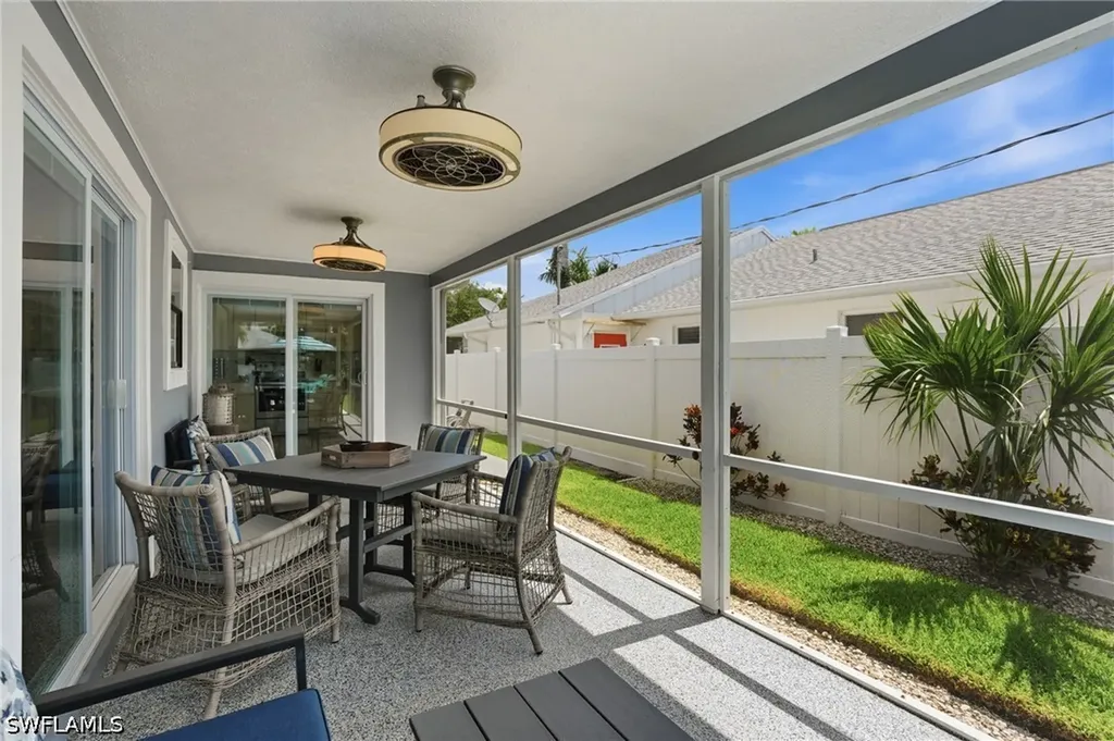 764 94th Avenue N Naples FL 34108