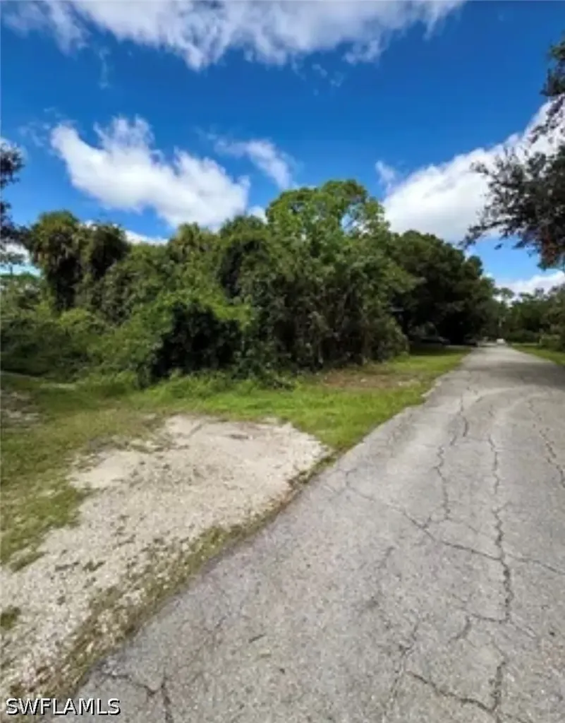 321 Jackson Avenue Lehigh Acres FL 33936