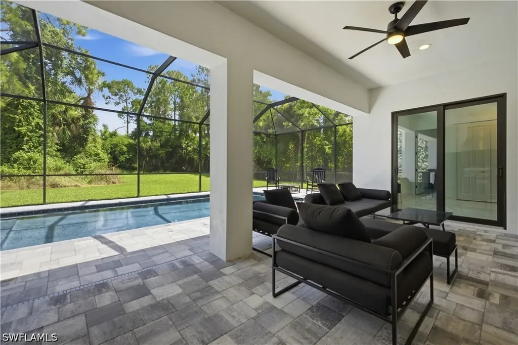 829 16th Avenue SW Naples FL 34117