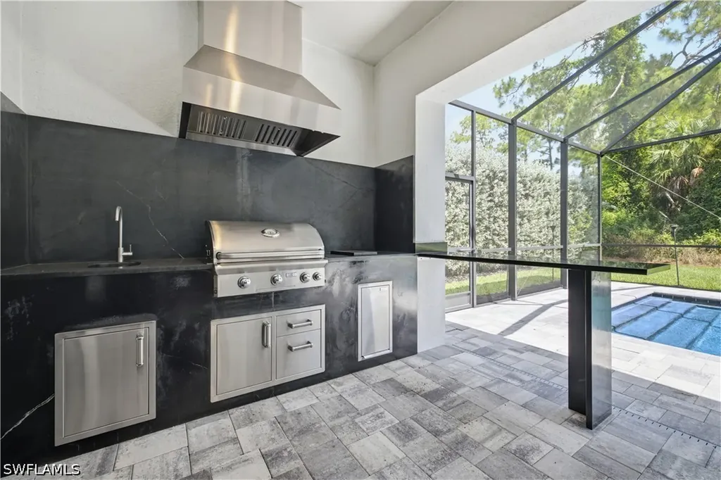 829 16th Avenue SW Naples FL 34117