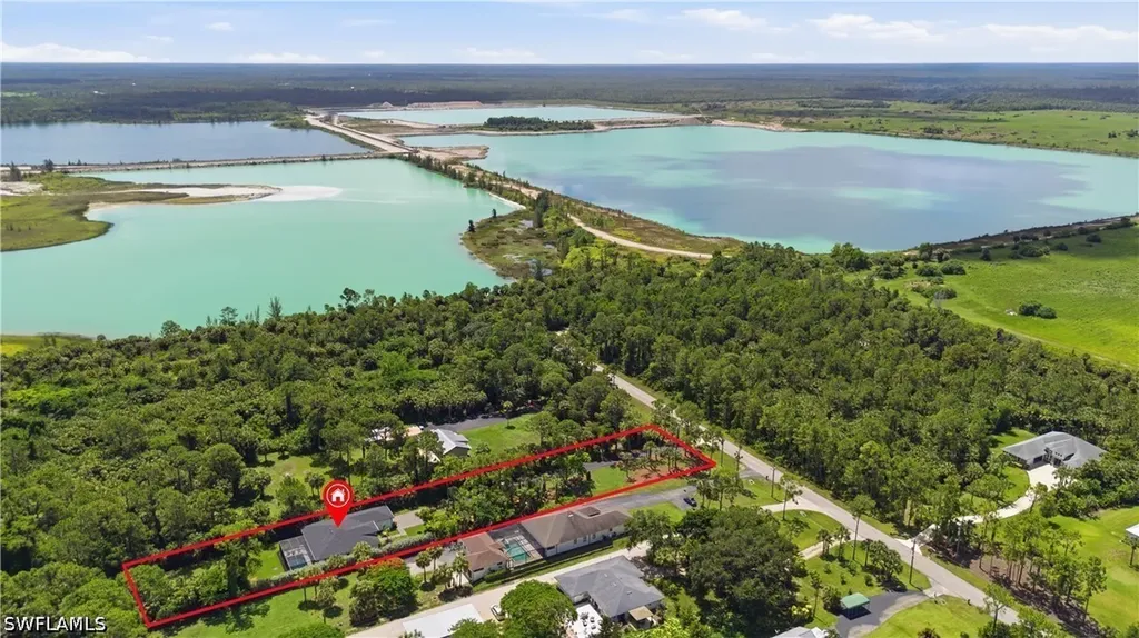 829 16th Avenue SW Naples FL 34117