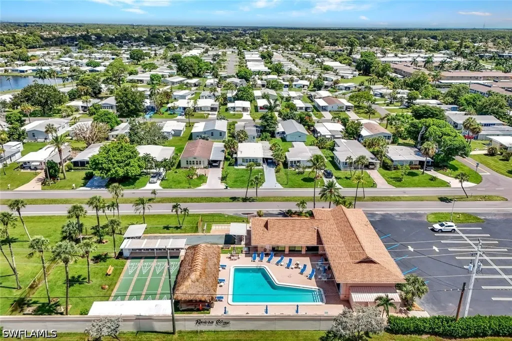 522 Menton Lane Naples FL 34112