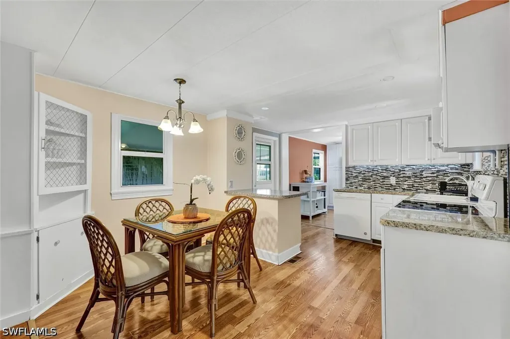 522 Menton Lane Naples FL 34112