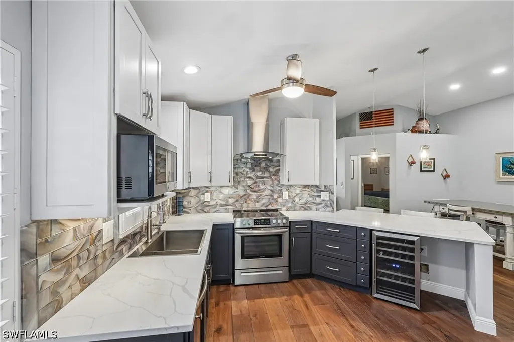 3710 Fieldstone Boulevard Naples FL 34109