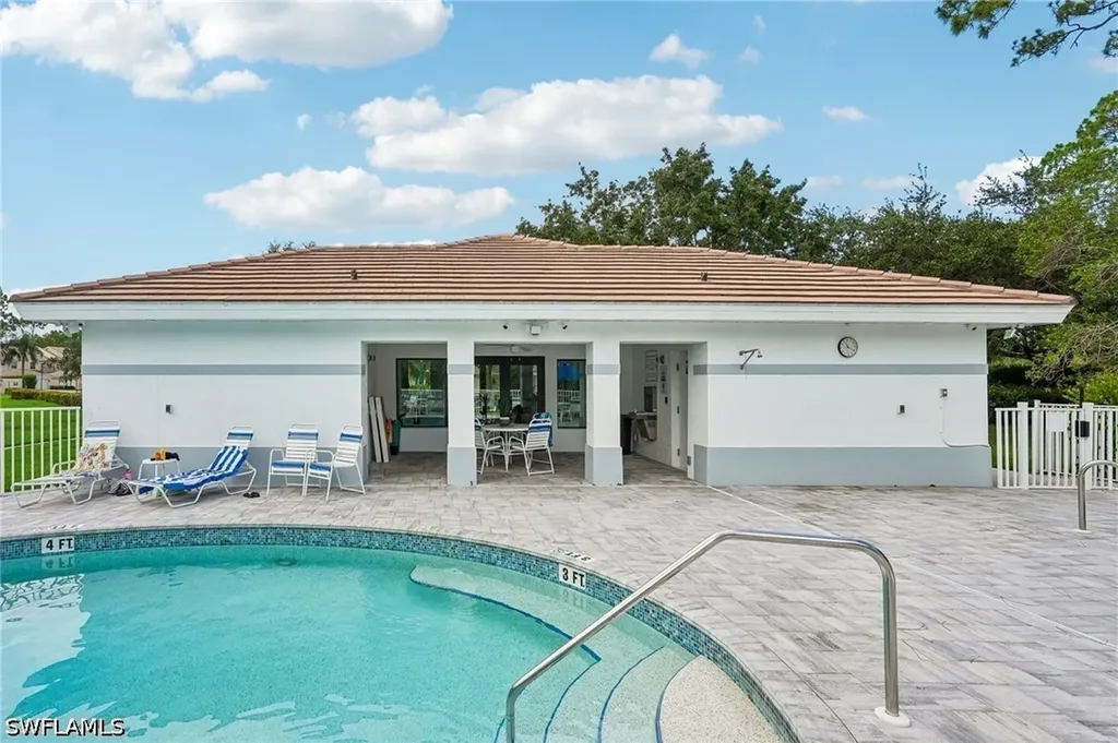 3710 Fieldstone Boulevard Naples FL 34109