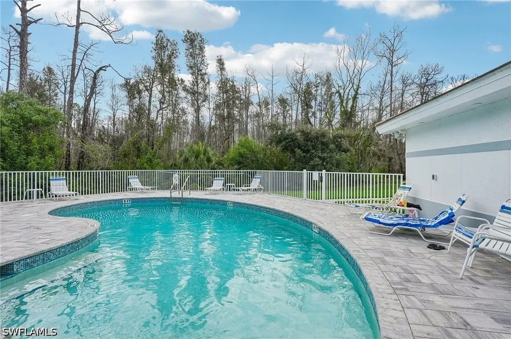 3710 Fieldstone Boulevard Naples FL 34109