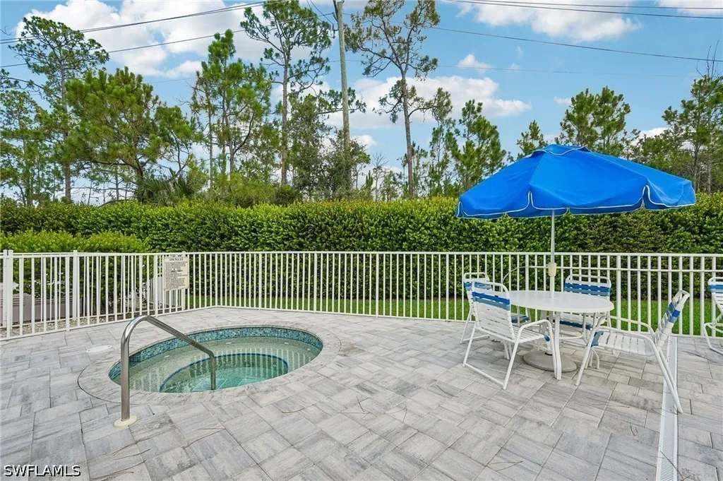 3710 Fieldstone Boulevard Naples FL 34109