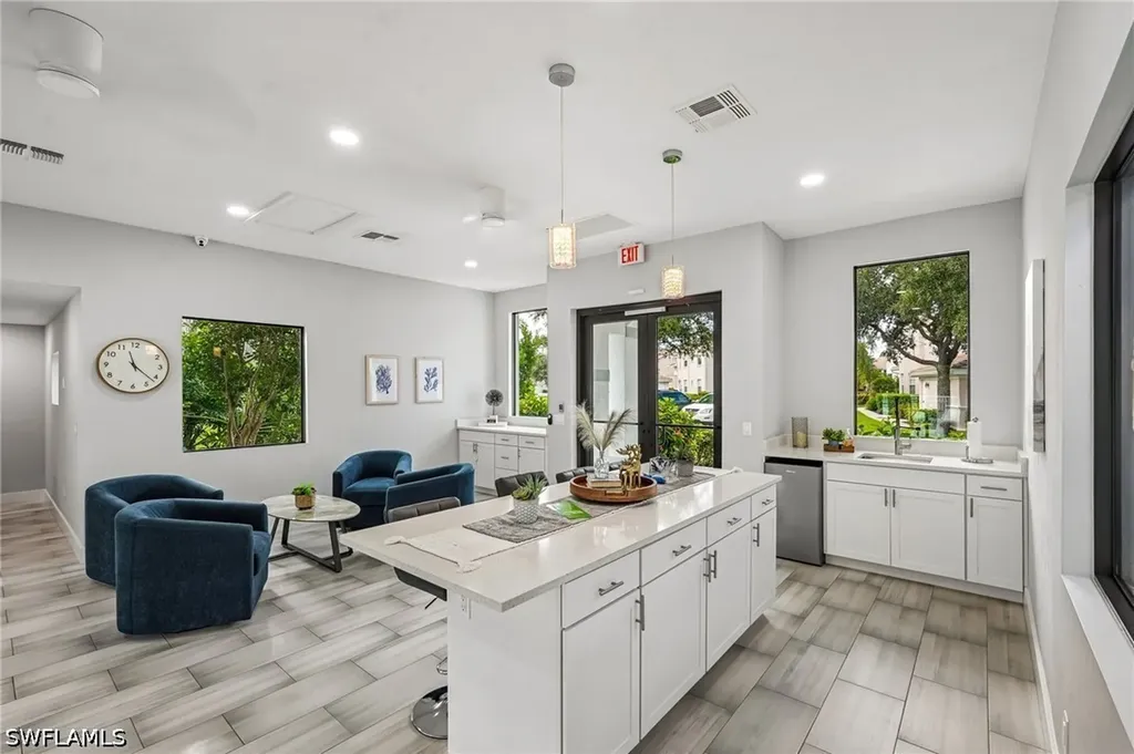 3710 Fieldstone Boulevard Naples FL 34109