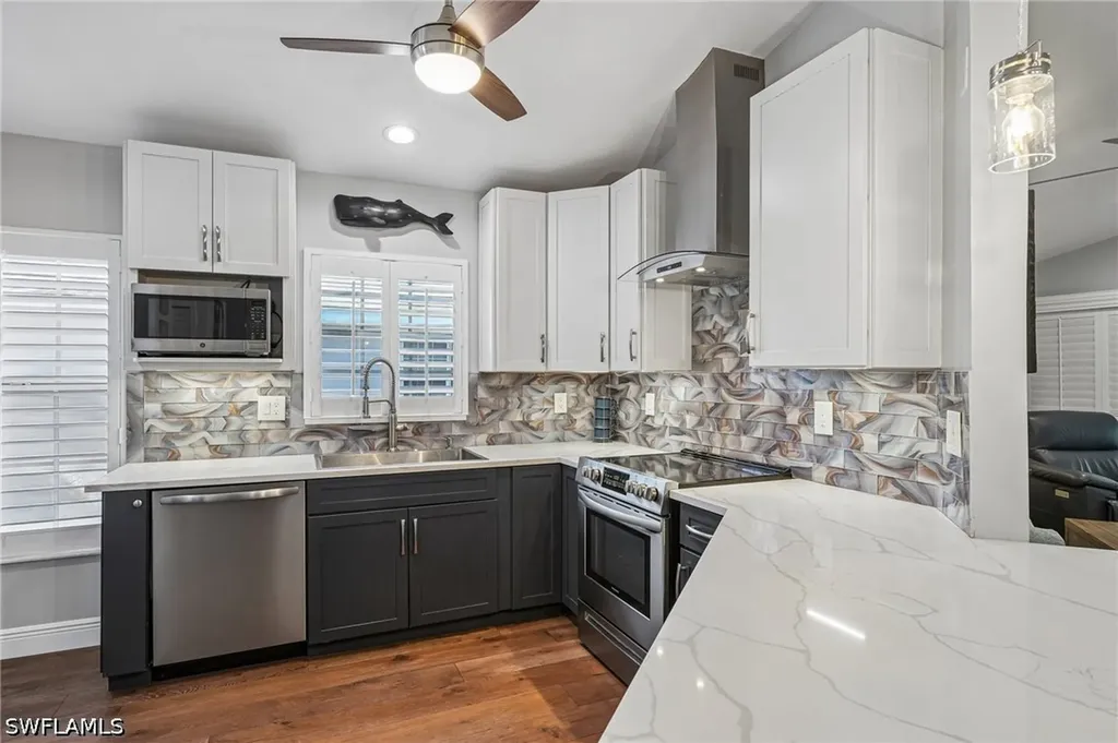 3710 Fieldstone Boulevard Naples FL 34109