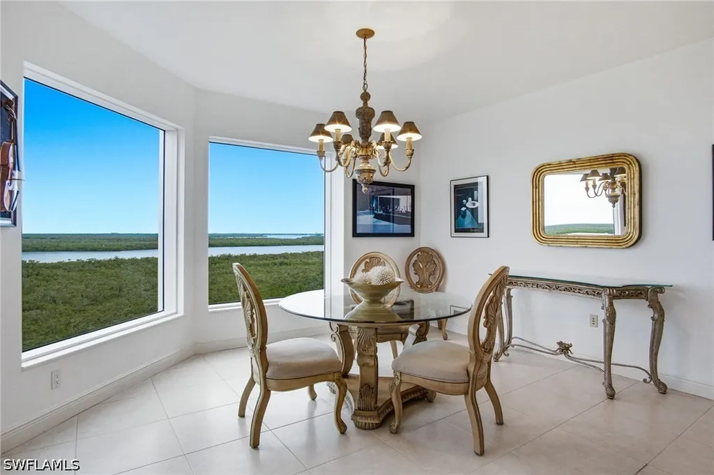 1060 Borghese Lane Naples FL 34114