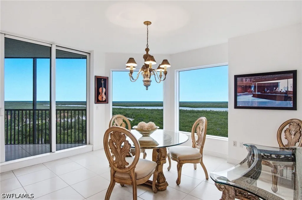 1060 Borghese Lane Naples FL 34114