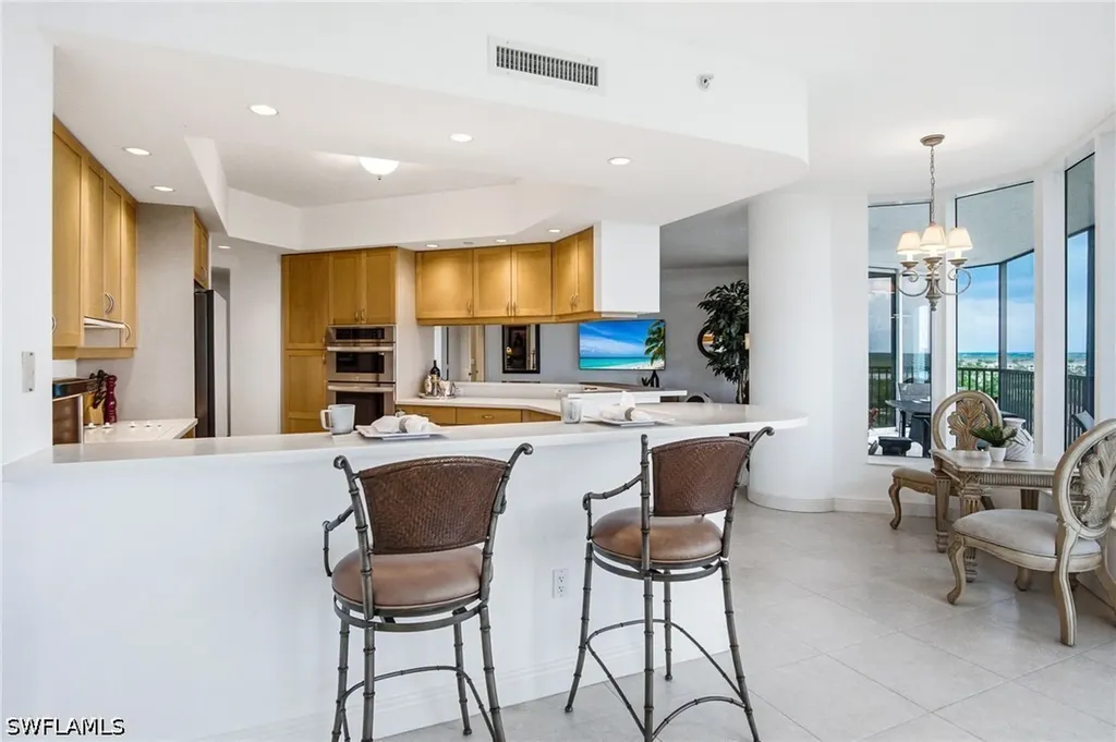 1060 Borghese Lane Naples FL 34114