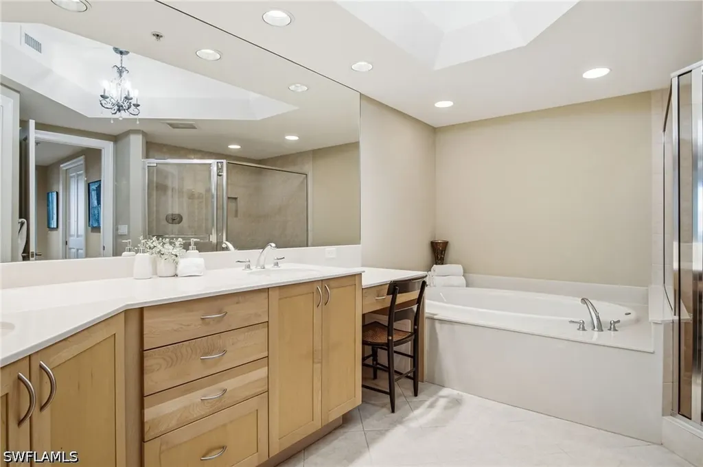 1060 Borghese Lane Naples FL 34114