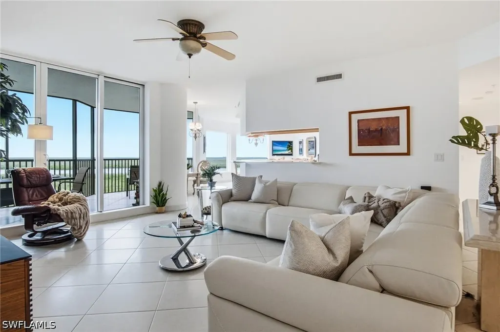 1060 Borghese Lane Naples FL 34114