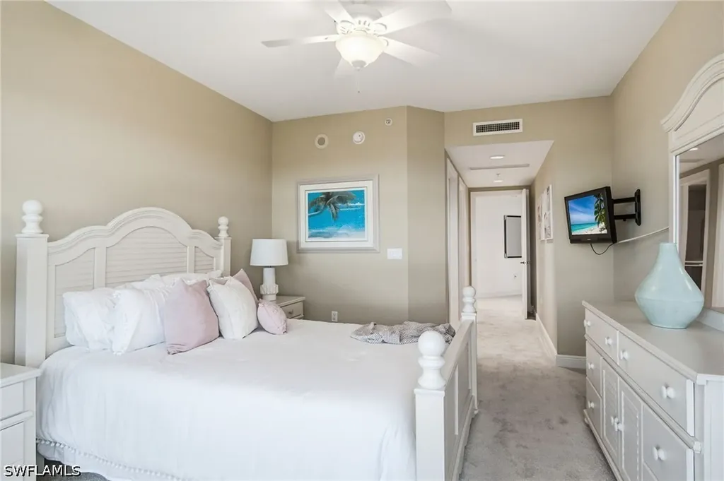 1060 Borghese Lane Naples FL 34114