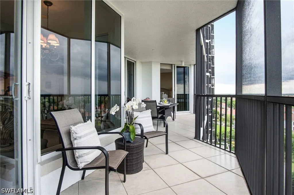 1060 Borghese Lane Naples FL 34114