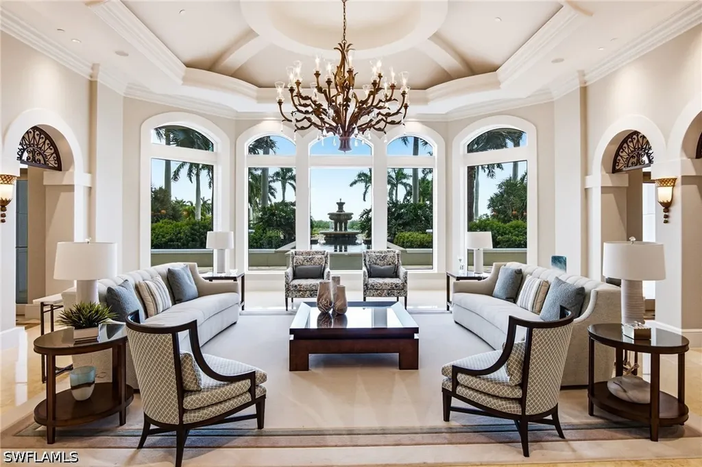 1060 Borghese Lane Naples FL 34114