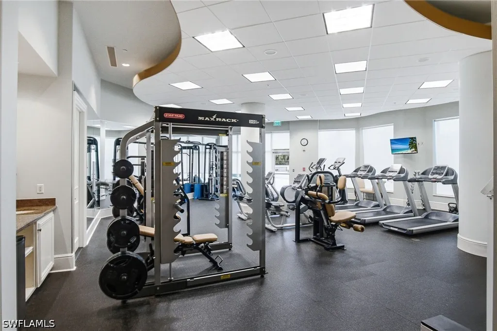 1060 Borghese Lane Naples FL 34114