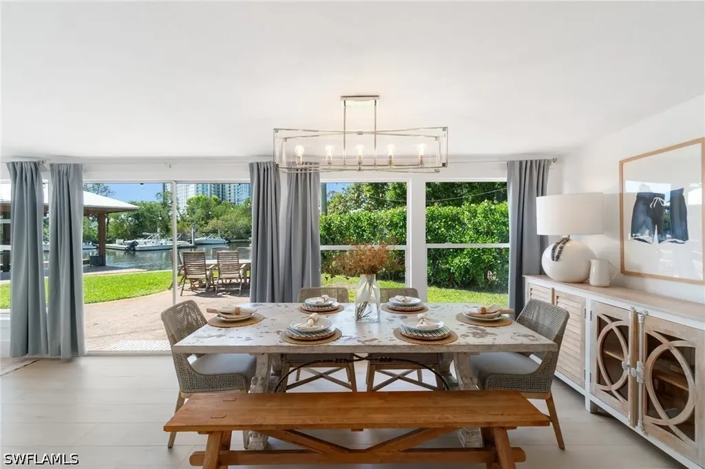 2180 Harbor Lane Naples FL 34104