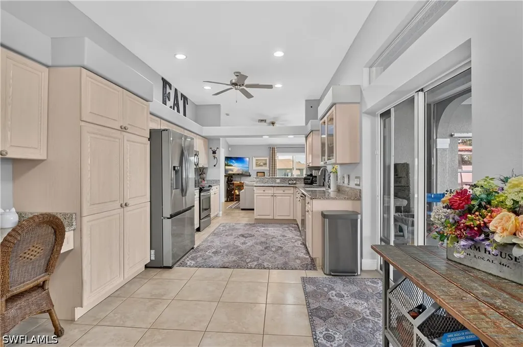 4139 NE 9th Avenue Cape Coral FL 33909