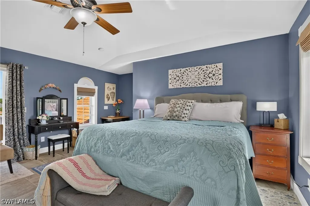 4139 NE 9th Avenue Cape Coral FL 33909