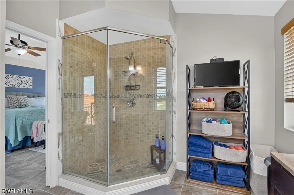 4139 NE 9th Avenue Cape Coral FL 33909