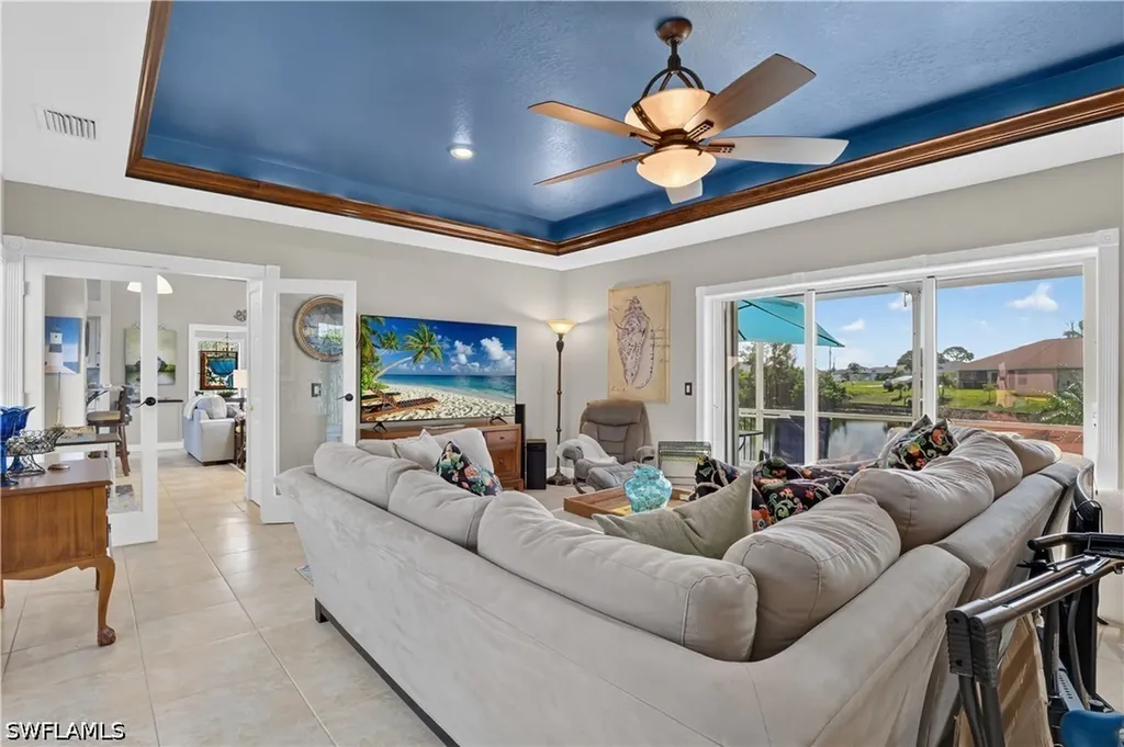 4139 NE 9th Avenue Cape Coral FL 33909