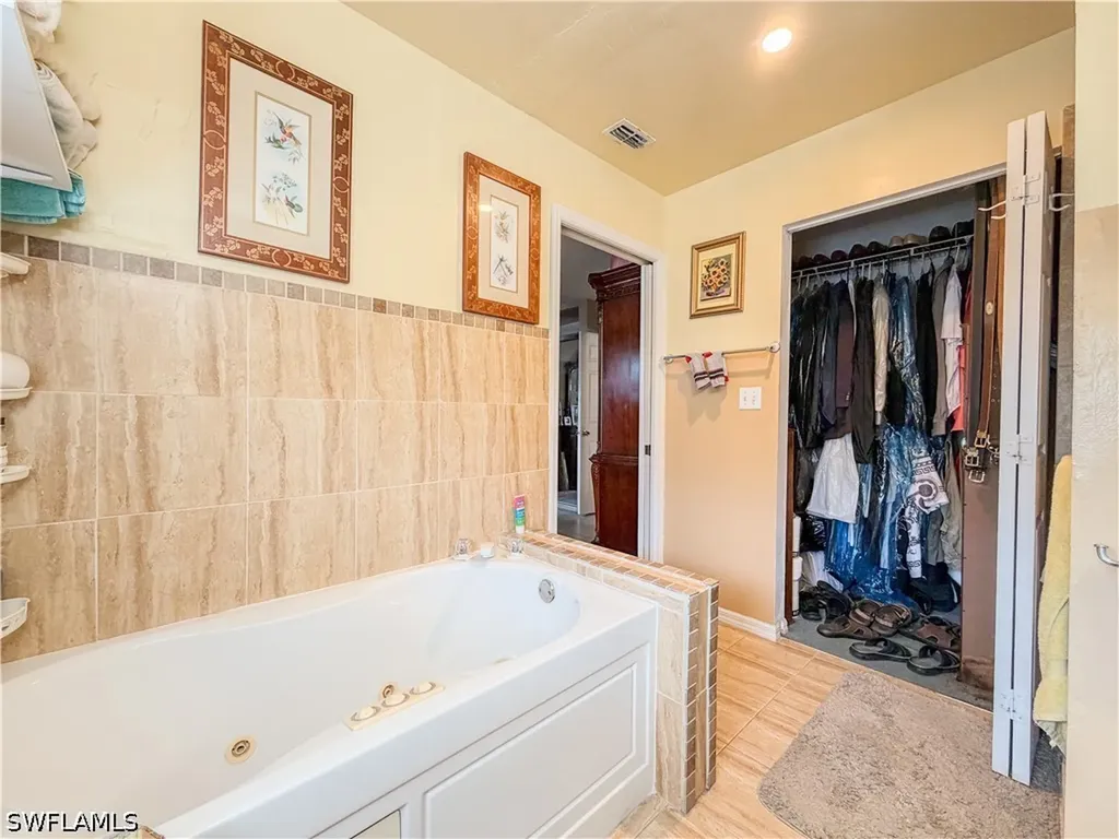 4000 Outer Drive Naples FL 34112