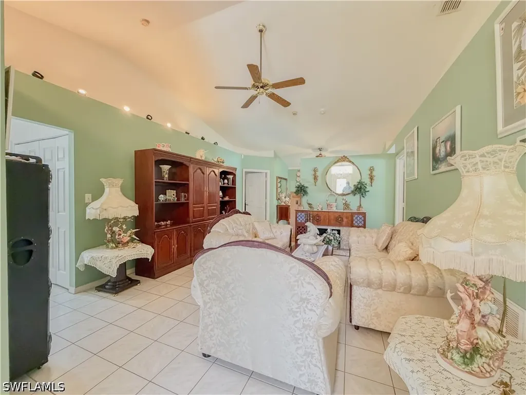 4000 Outer Drive Naples FL 34112