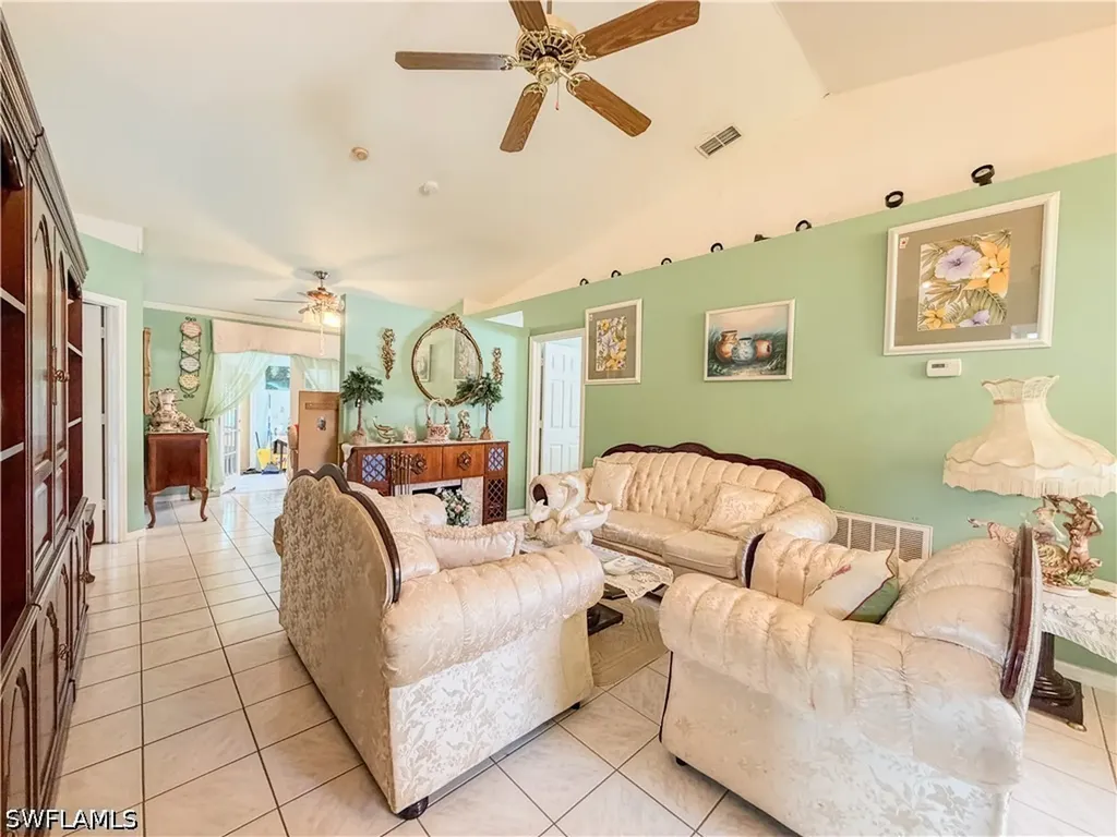 4000 Outer Drive Naples FL 34112
